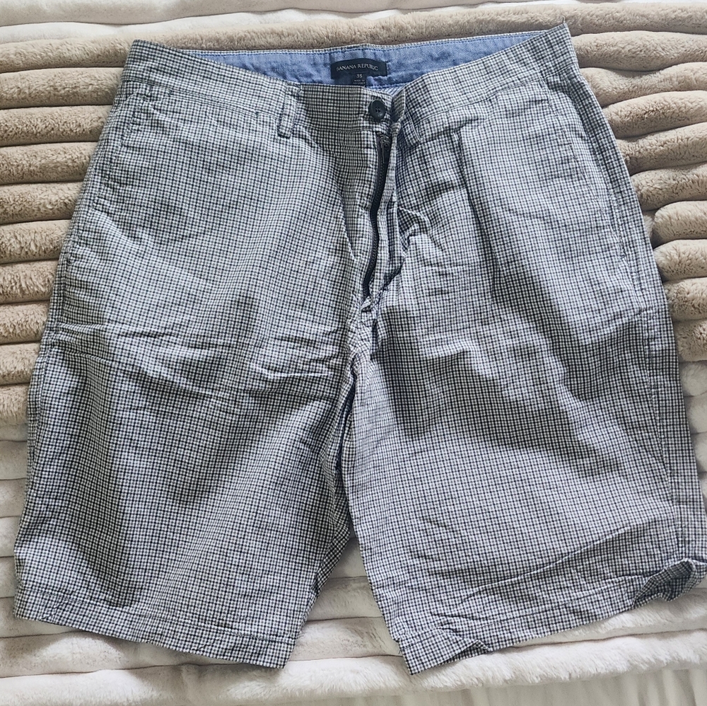 Banana Republic Plaid Shorts